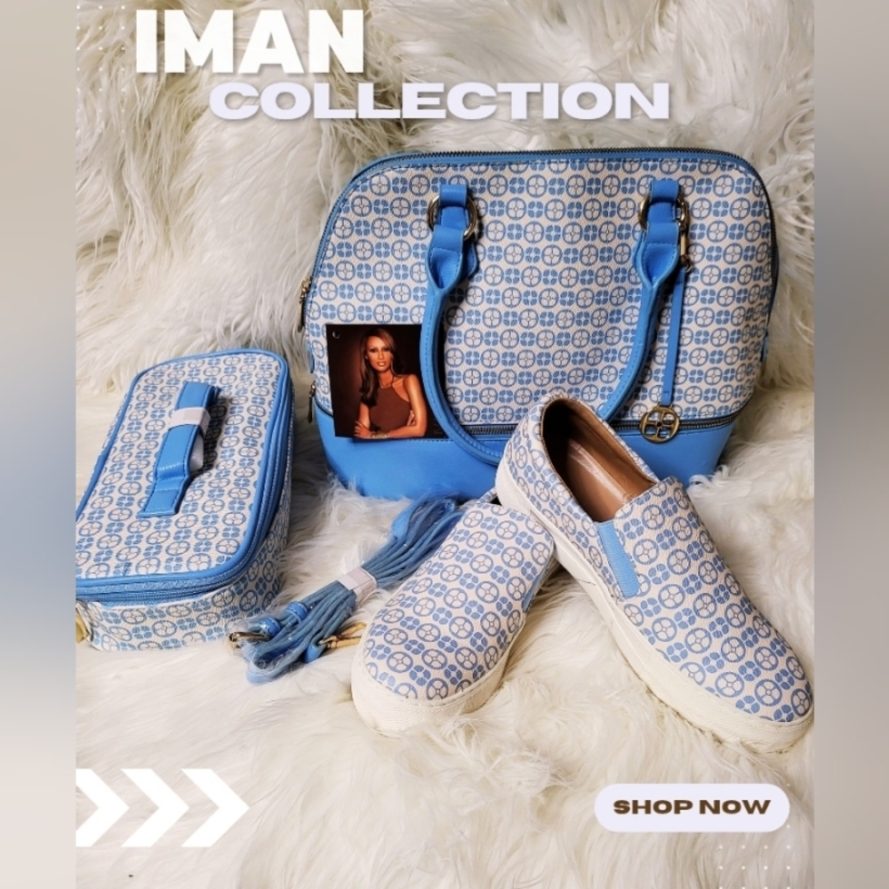 Blue and White Patterned Bag and Shoe Set